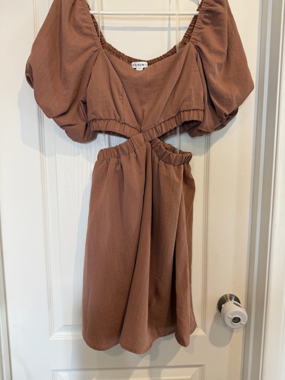NWT Boho Puff-Sleeve Cutout Mini Dress in Dusty Rose - Picture 2 of 7